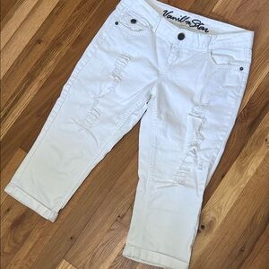 Vanilla Star white distressed jean capri pants